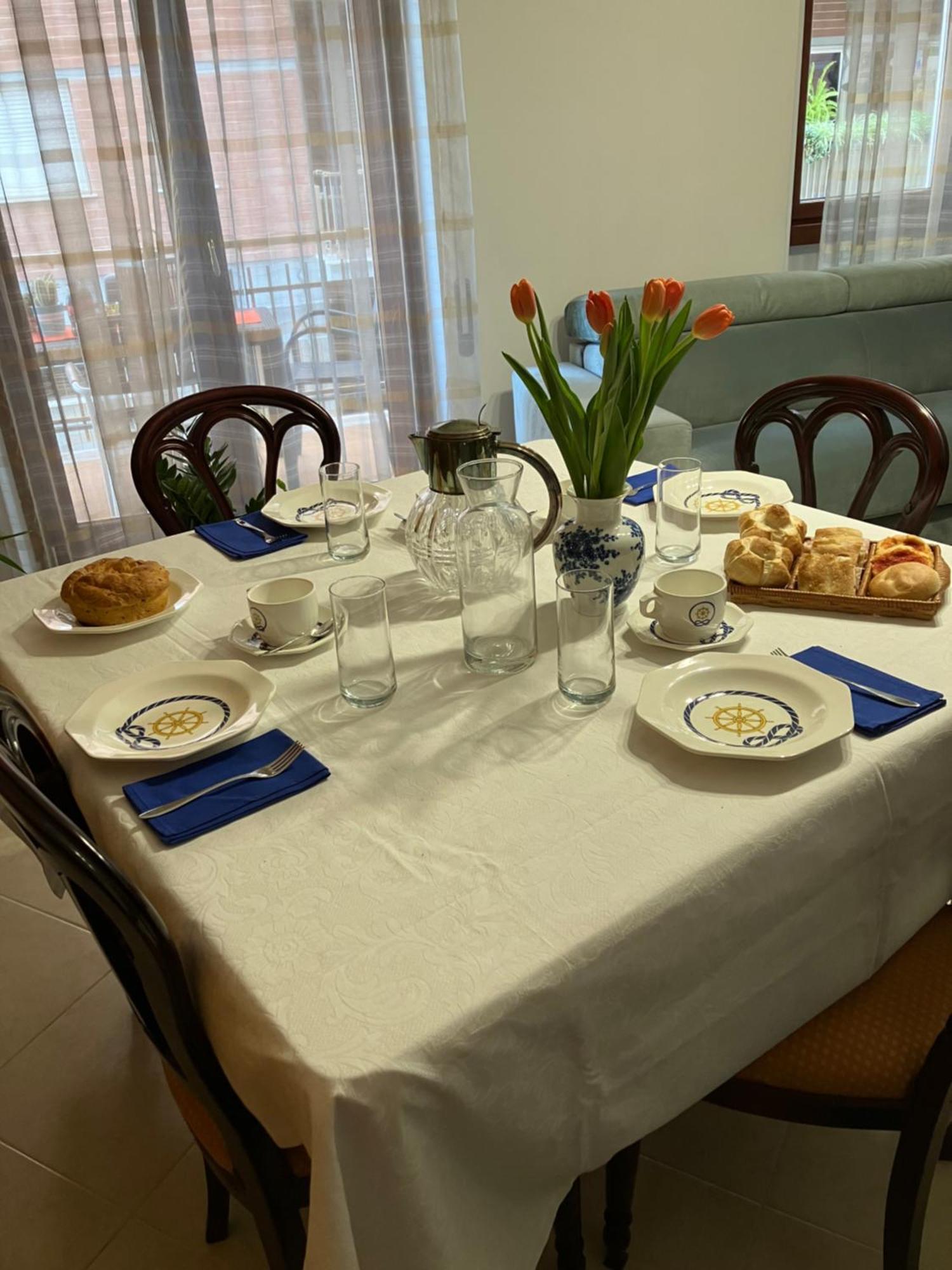 La Dimora Di Livia Aparthotel Lido di Ostia Ngoại thất bức ảnh
