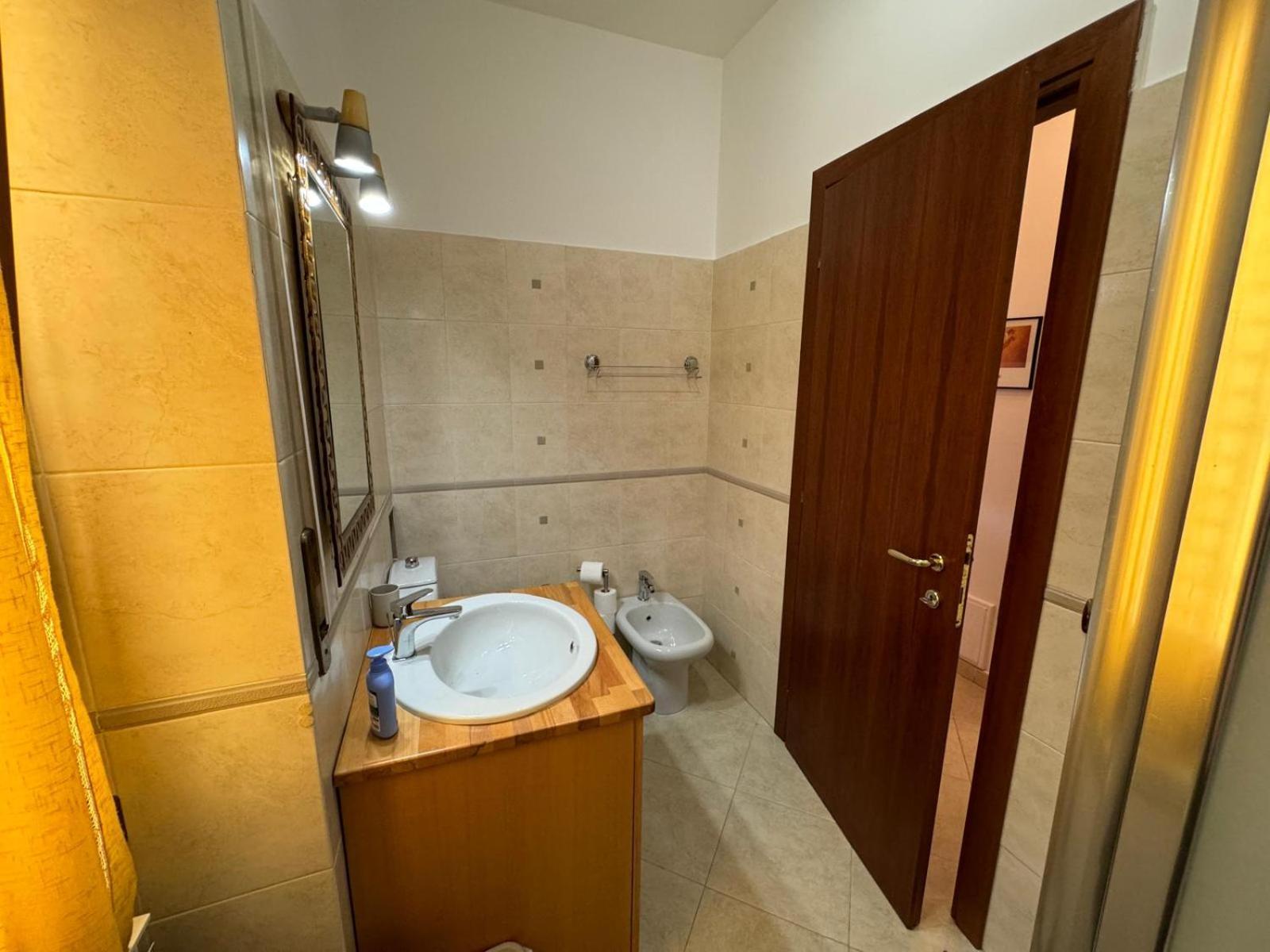 La Dimora Di Livia Aparthotel Lido di Ostia Ngoại thất bức ảnh